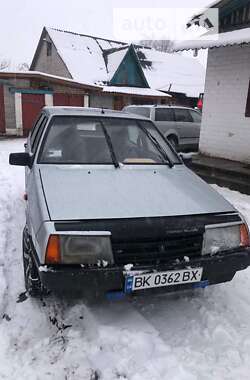 Хетчбек ВАЗ / Lada 2109 1991 в Березному