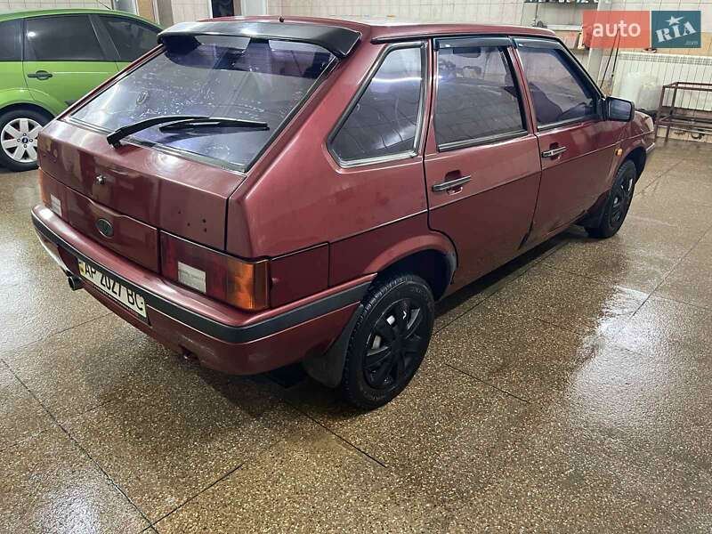 Хэтчбек ВАЗ / Lada 2109 1998 в Запорожье