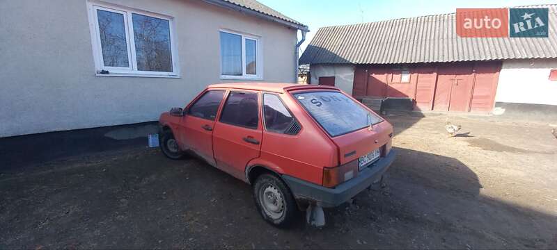 Хетчбек ВАЗ / Lada 2109 1990 в Золочеві фото 6 Хетчбек ВАЗ / Lada 2109 1990 в Золочеві
