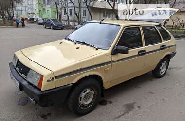 Хетчбек ВАЗ / Lada 2109 1988 в Рівному