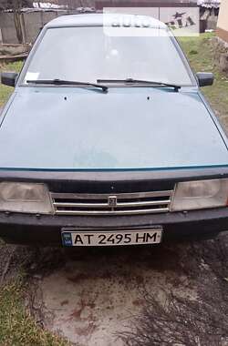 Хэтчбек ВАЗ / Lada 2109 2002 в Галиче