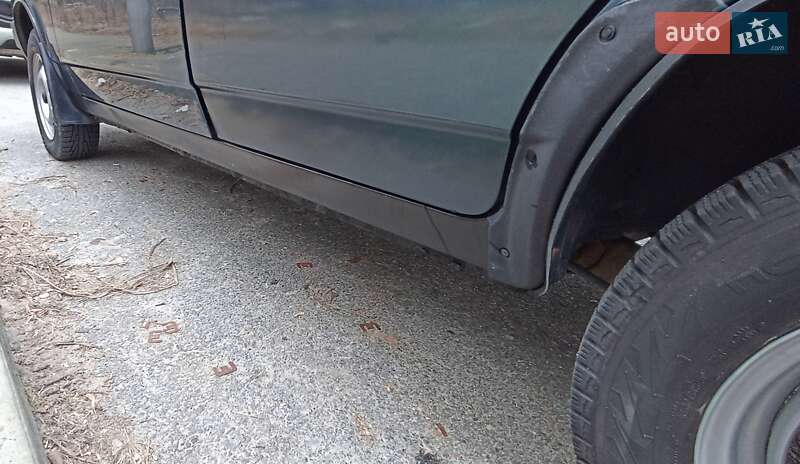 Хэтчбек ВАЗ / Lada 2109 2004 в Киеве
