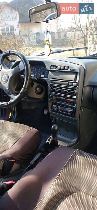 Хэтчбек ВАЗ / Lada 2109 2010 в Великом Березном
