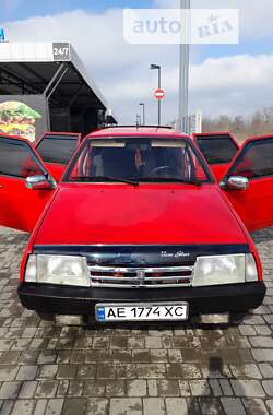 Хэтчбек ВАЗ / Lada 2109 1995 в Днепре