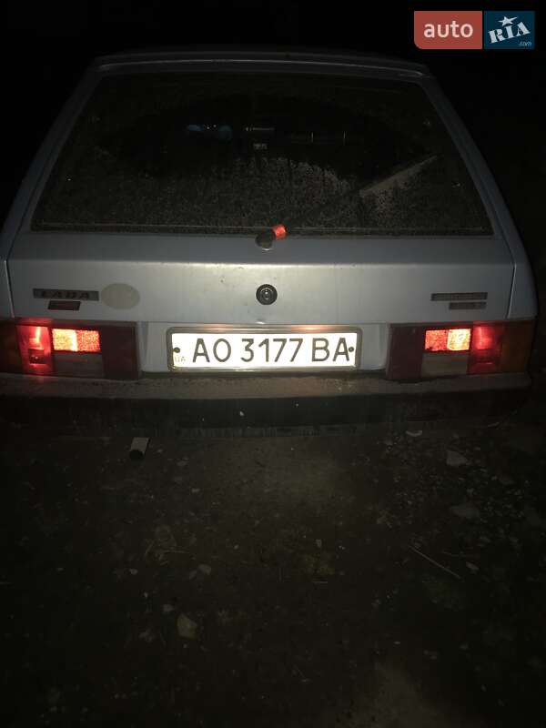 Хетчбек ВАЗ / Lada 2109 2005 в Сваляві