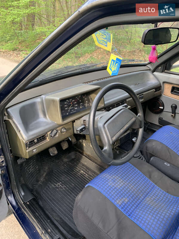 Хетчбек ВАЗ / Lada 2109 1991 в Львові