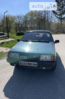 Хэтчбек ВАЗ / Lada 2109 2004 в Черкассах