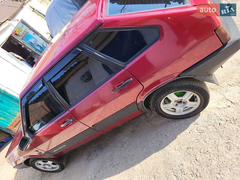 Хэтчбек ВАЗ / Lada 2109 1995 в Днепре