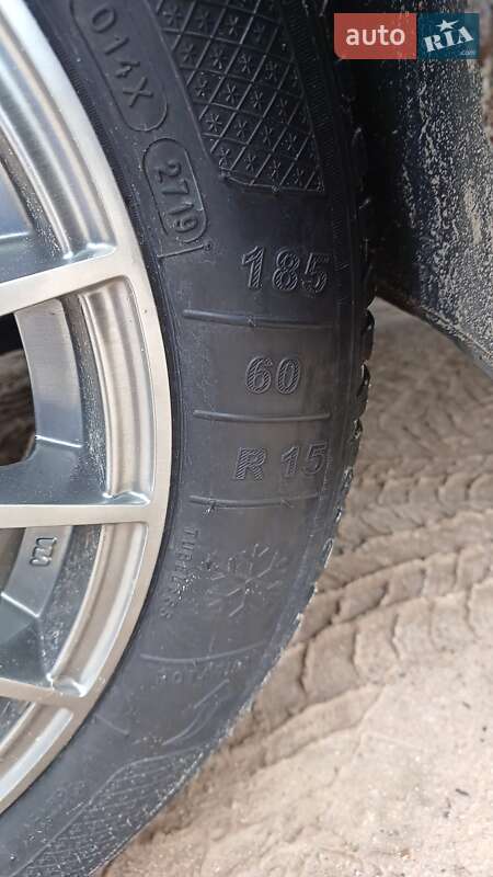 Хэтчбек ВАЗ / Lada 2109 2006 в Олевске