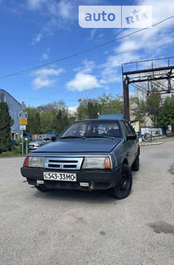 Хетчбек ВАЗ / Lada 2109 1994 в Чернівцях