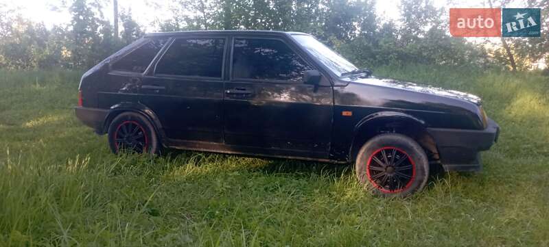 Хэтчбек ВАЗ / Lada 2109 1997 в Золочеве фото 4 Хэтчбек ВАЗ / Lada 2109 1997 в Золочеве