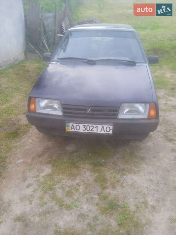 Хэтчбек ВАЗ / Lada 2109 2008 в Ужгороде