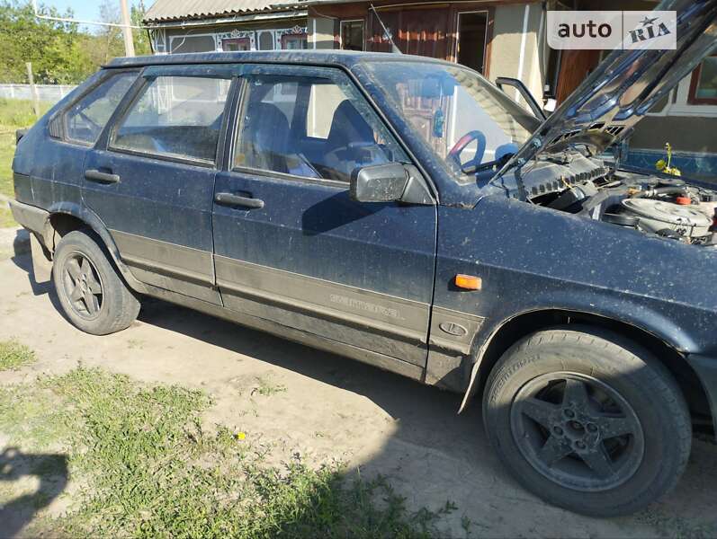Хэтчбек ВАЗ / Lada 2109 1990 в Ширяево
