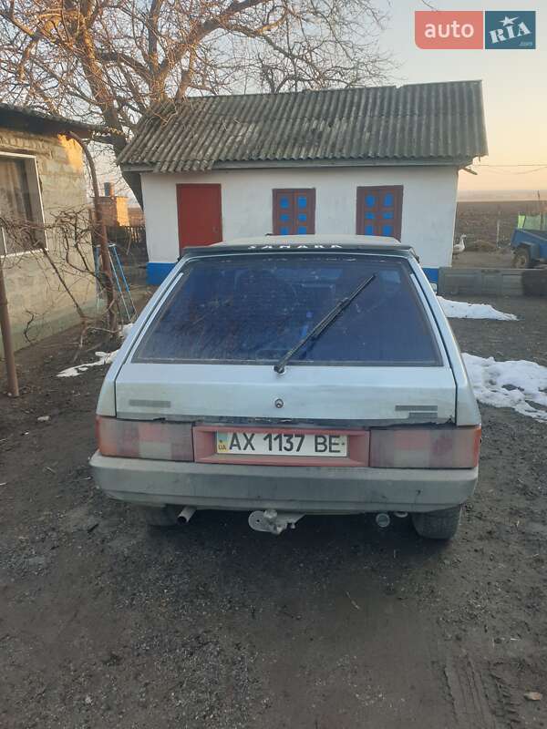 Хетчбек ВАЗ / Lada 2109 2002 в Кропивницькому