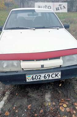 Хэтчбек ВАЗ / Lada 2109 1988 в Миргороде