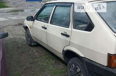 Хэтчбек ВАЗ / Lada 2109 1988 в Жашкове