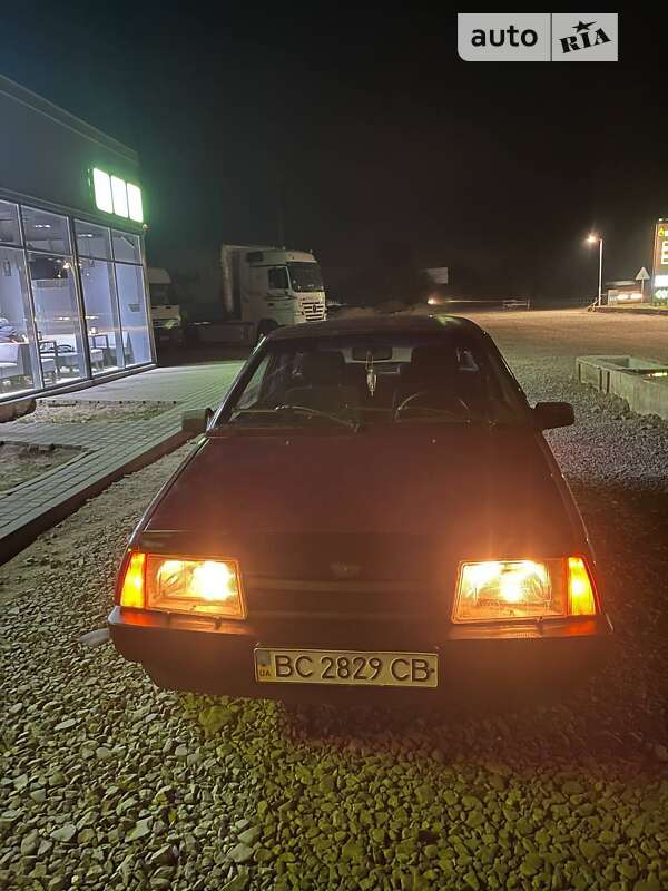 Хетчбек ВАЗ / Lada 2109 1996 в Стрию