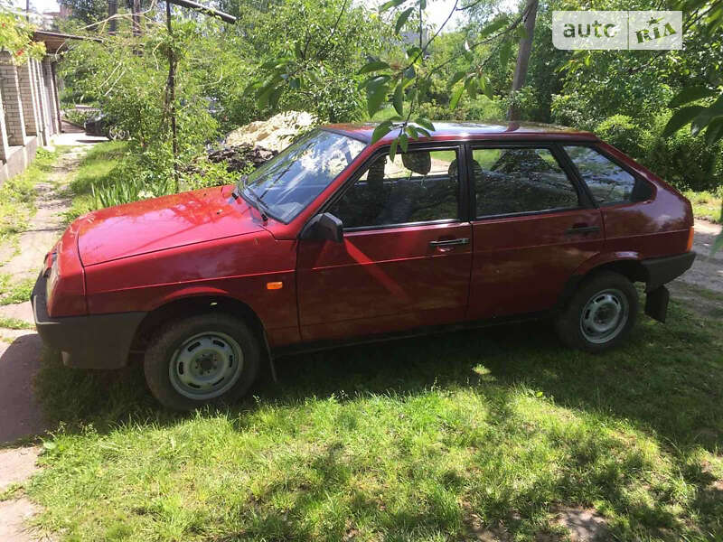 Хетчбек ВАЗ / Lada 2109 1990 в Сумах