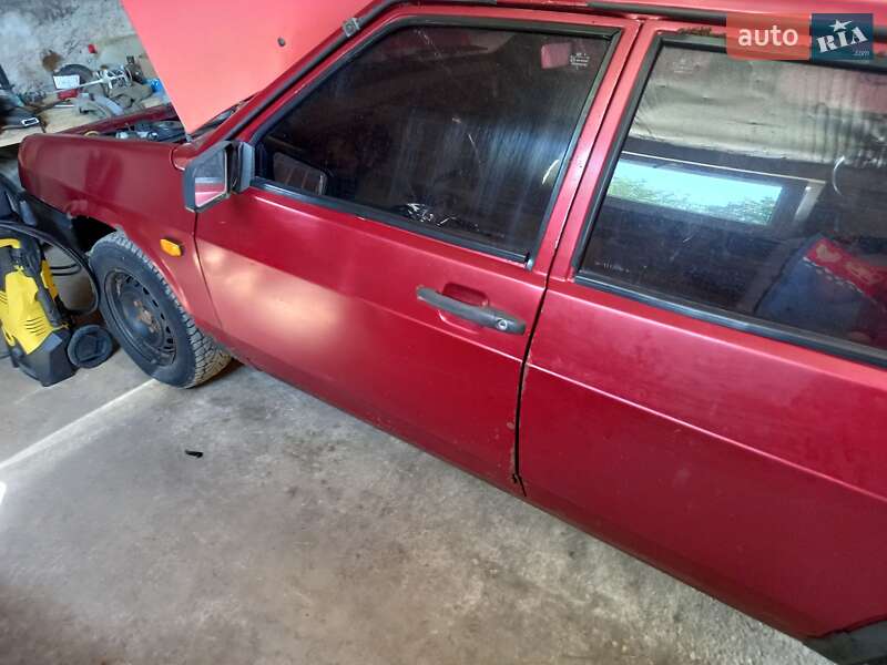 Хэтчбек ВАЗ / Lada 2109 1993 в Бучаче