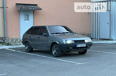 Хэтчбек ВАЗ / Lada 2109 2002 в Херсоне