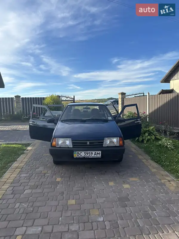 ВАЗ / Lada 2109