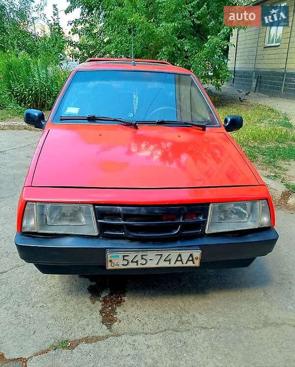 Хэтчбек ВАЗ / Lada 2109 1999 в Днепре фото 2 Хэтчбек ВАЗ / Lada 2109 1999 в Днепре