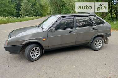 Хетчбек ВАЗ / Lada 2109 1995 в Радомишлі