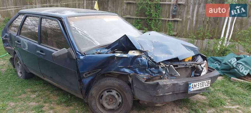 Хэтчбек ВАЗ / Lada 2109 2006 в Житомире фото 3 Хэтчбек ВАЗ / Lada 2109 2006 в Житомире