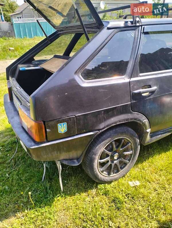 Хетчбек ВАЗ / Lada 2109 2005 в Дунаївцях