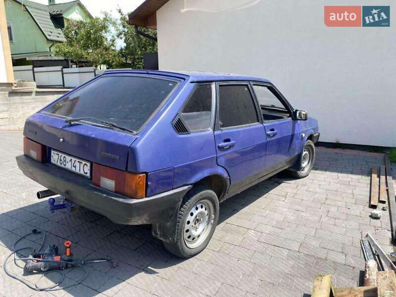 Хэтчбек ВАЗ / Lada 2109 1990 в Дрогобыче