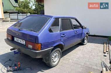 Хэтчбек ВАЗ 2109 1990 в 