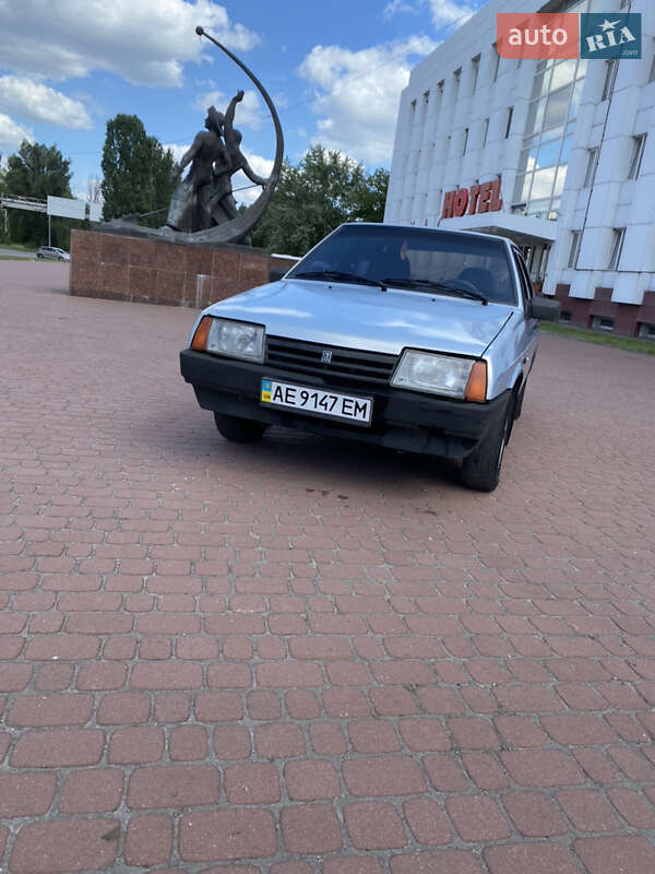 Хетчбек ВАЗ / Lada 2109 2005 в Кам'янському
