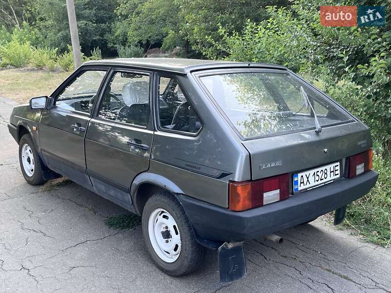 Хетчбек ВАЗ / Lada 2109 1993 в Лозовій