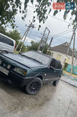 Хэтчбек ВАЗ 2109 1989 в 