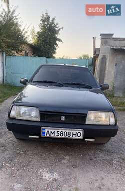 Хэтчбек ВАЗ 2109 2008 в 