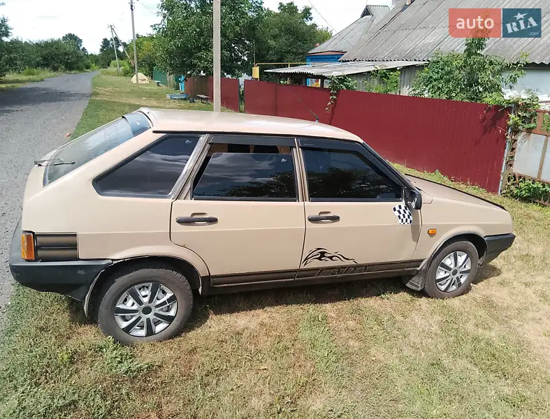 ВАЗ / Lada 2109