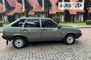 Хетчбек ВАЗ / Lada 2109 2006 в Львові