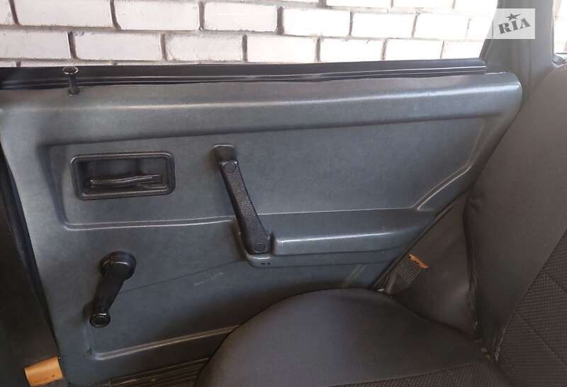 Хетчбек ВАЗ / Lada 2109 1992 в Дніпрі фото 19 Хетчбек ВАЗ / Lada 2109 1992 в Дніпрі