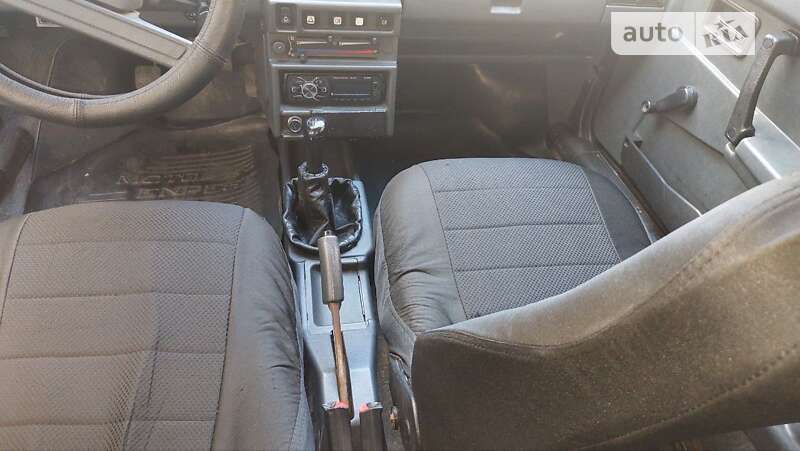 Хетчбек ВАЗ / Lada 2109 1992 в Дніпрі фото 18 Хетчбек ВАЗ / Lada 2109 1992 в Дніпрі