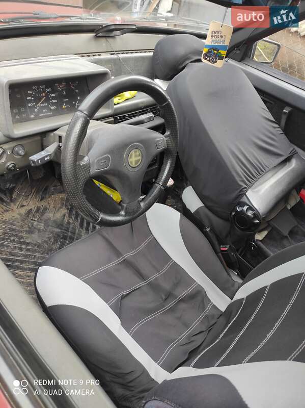 Хэтчбек ВАЗ / Lada 2109 1995 в Ровно