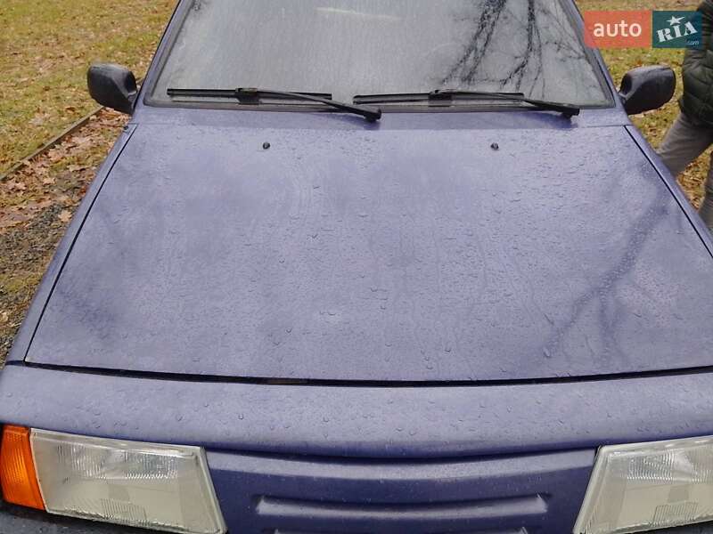 Хэтчбек ВАЗ / Lada 2109 1991 в Буче