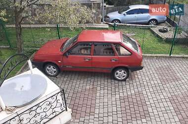 Хэтчбек ВАЗ 2109 1993 в 