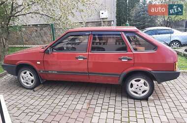 Хэтчбек ВАЗ 2109 1993 в 
