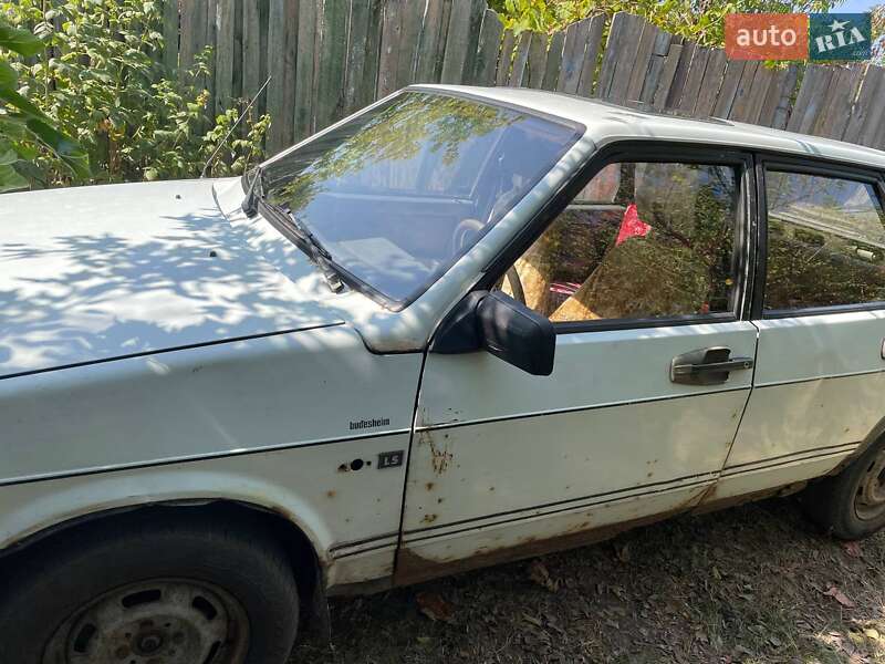 Хетчбек ВАЗ / Lada 2109 1990 в Корюківці