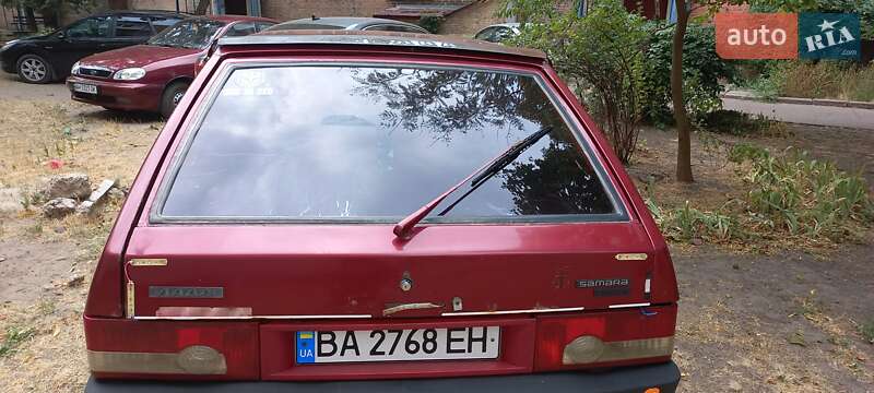 Хэтчбек ВАЗ / Lada 2109 2001 в Александрие