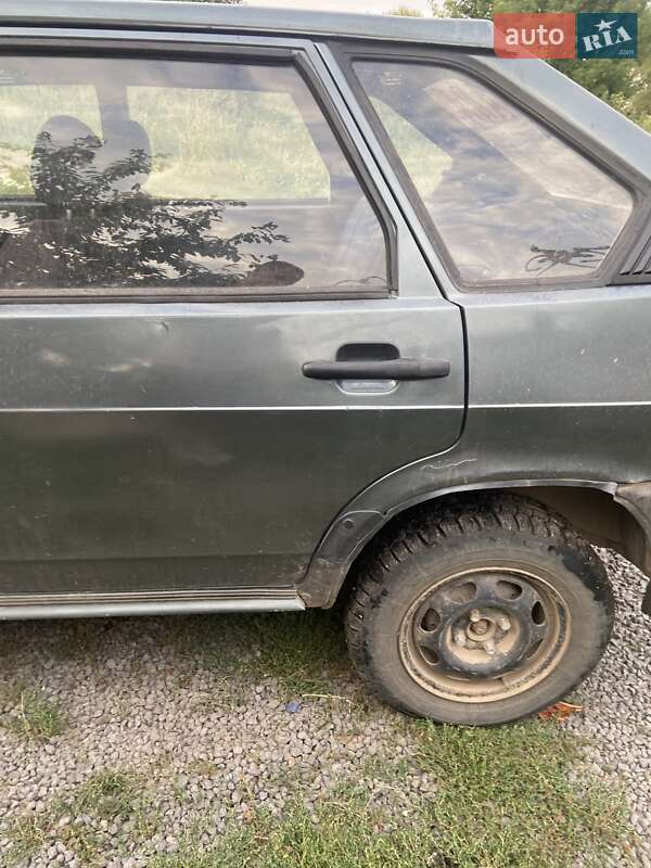 Хетчбек ВАЗ / Lada 2109 1990 в Літині