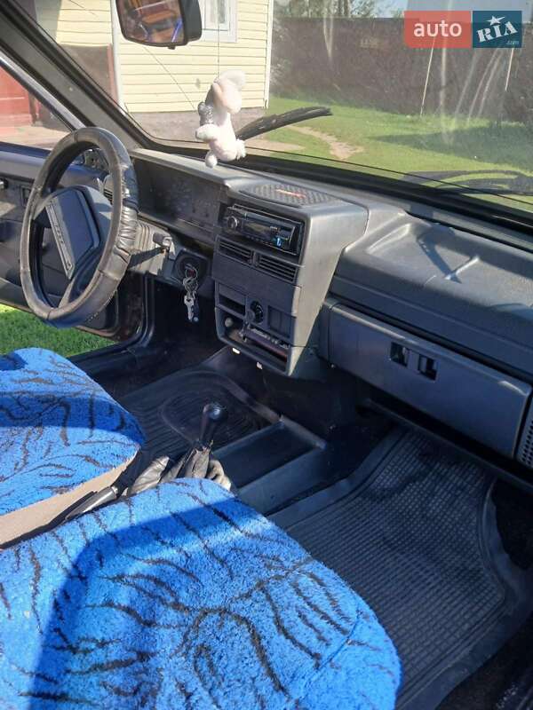 Хэтчбек ВАЗ / Lada 2109 2002 в Березному