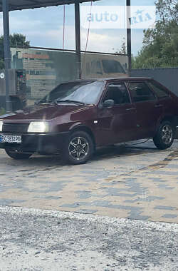 Хэтчбек ВАЗ / Lada 2109 1993 в Львове