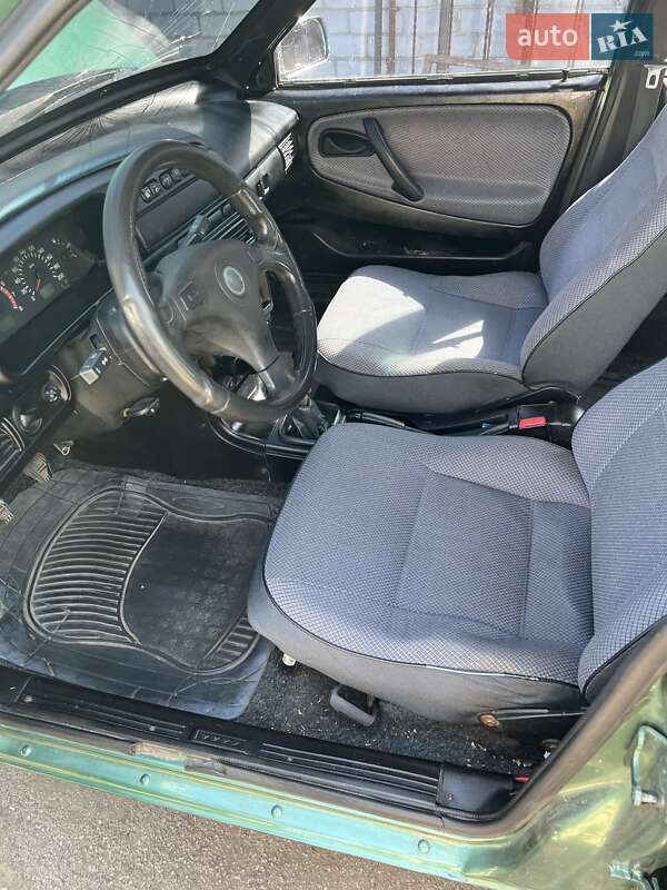 Хэтчбек ВАЗ / Lada 2109 2008 в Обухове