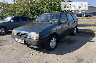 Хэтчбек ВАЗ / Lada 2109 2005 в Киеве